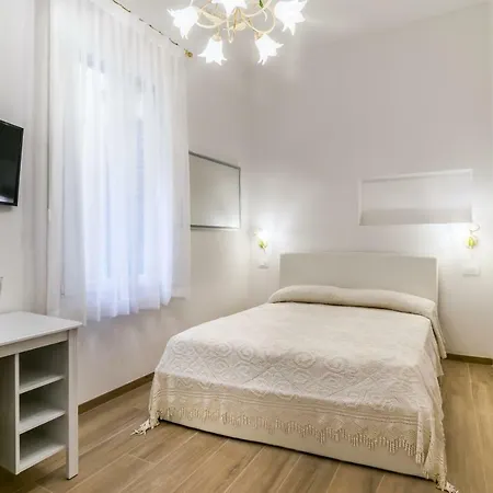Marsala' & Suites Bolonia